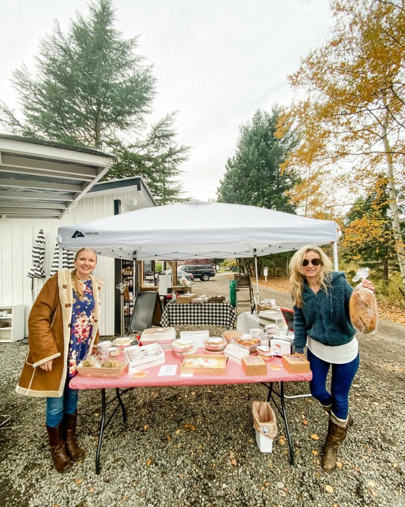 Table Farm Stand