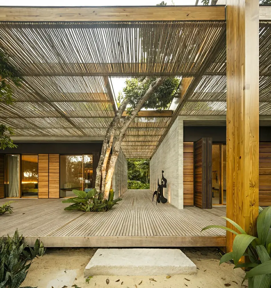 Tropical Pergola Deck