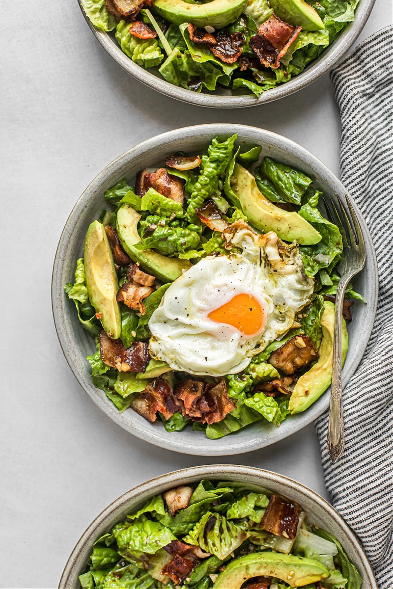 Avocado and Bacon Breakfast Salad