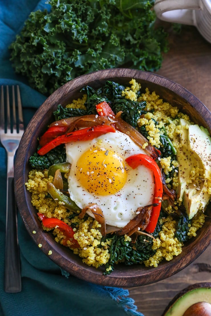 Kale, Quinoa, and Egg Breakfast Bowl