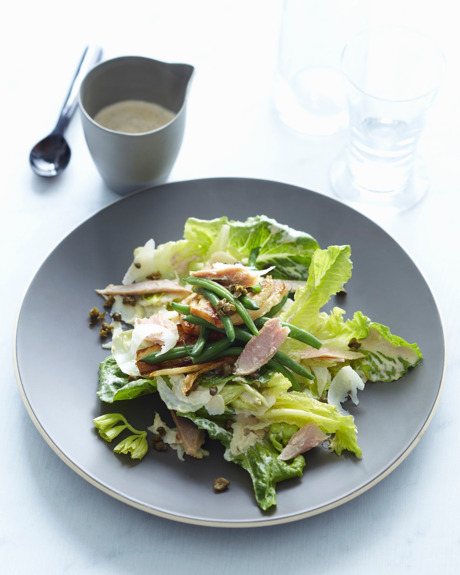 Tuna lemon fennel salad