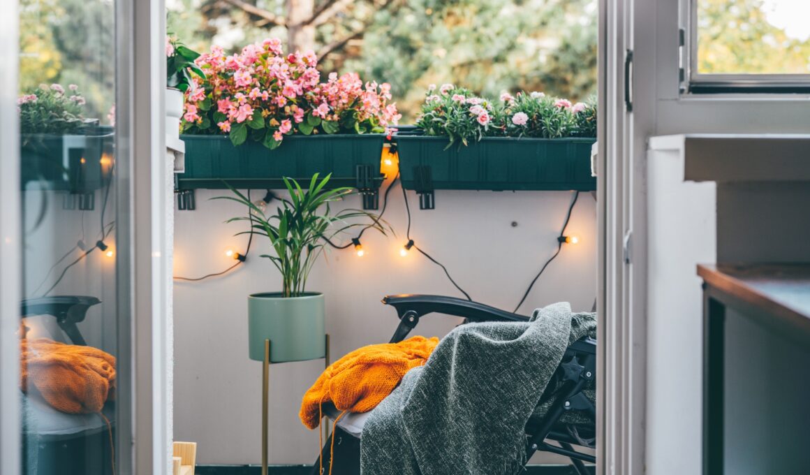 Cosy balcony with armchait and knitwear on it