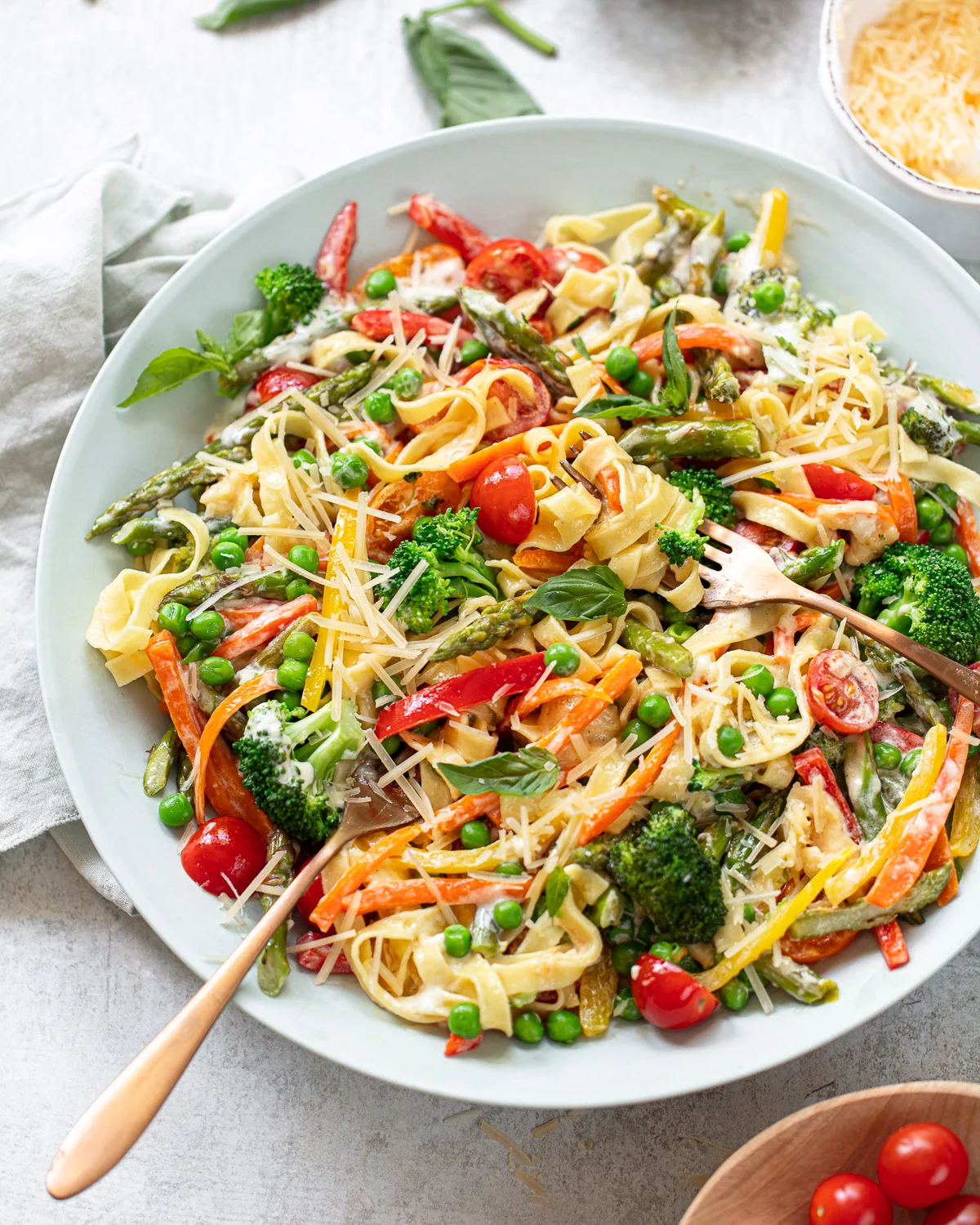 Pasta Primavera with Fresh Veggies
