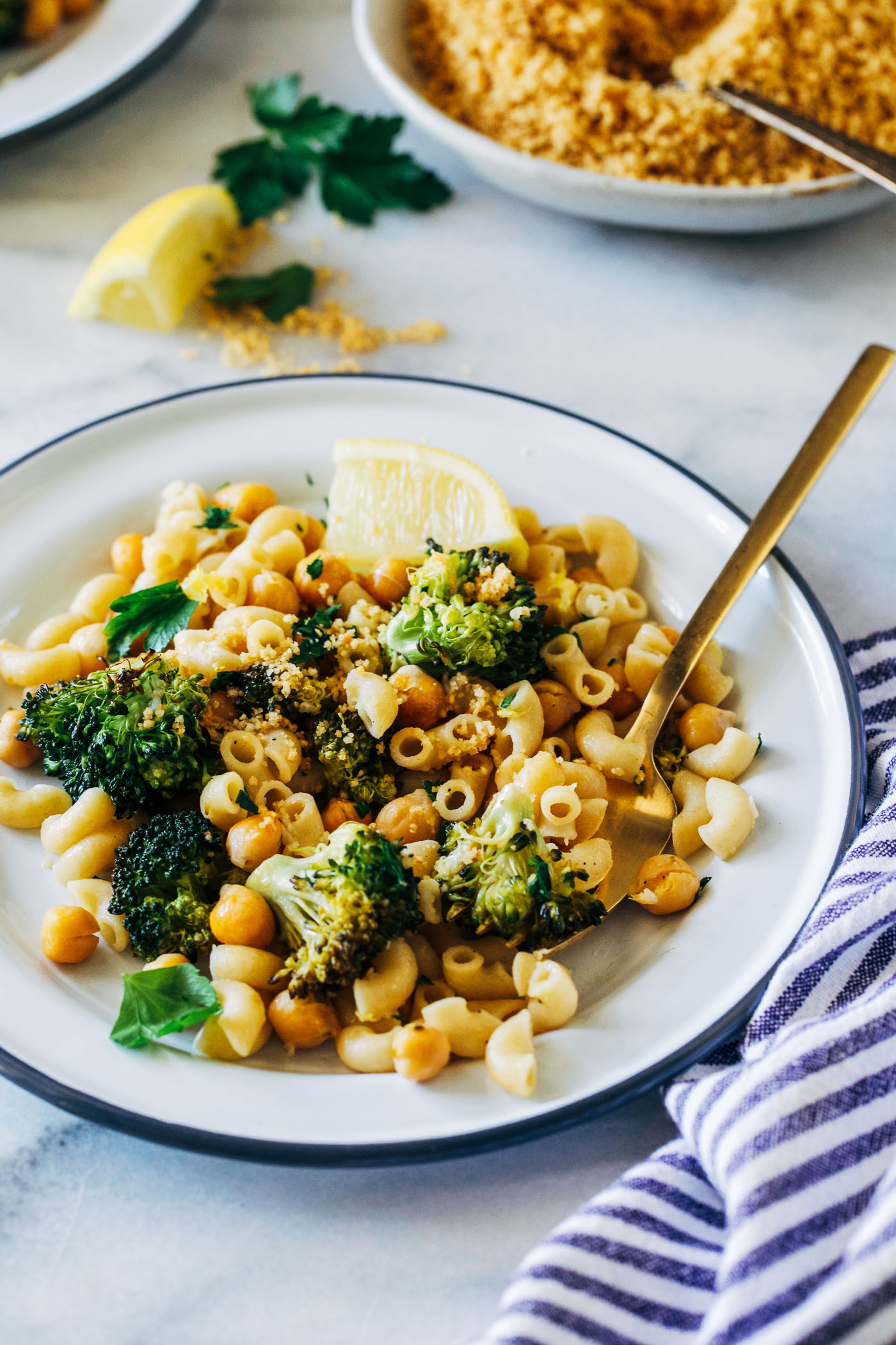 Whole Wheat Pasta with Broccoli and Chickpeas