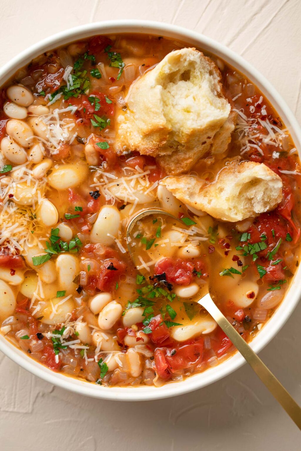 Italian White Bean and Tomato Soup