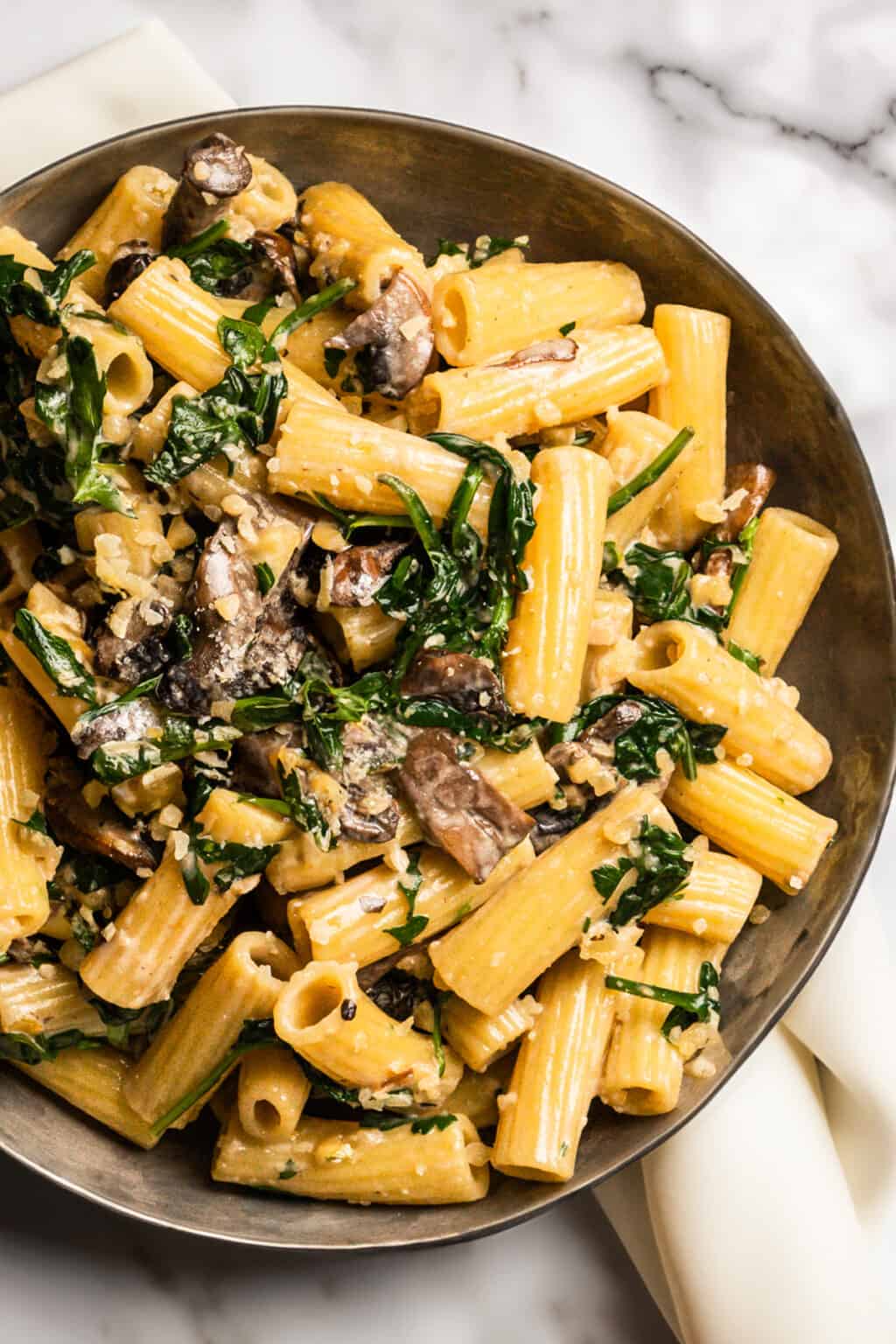 Chestnut Mushroom and Spinach Pasta