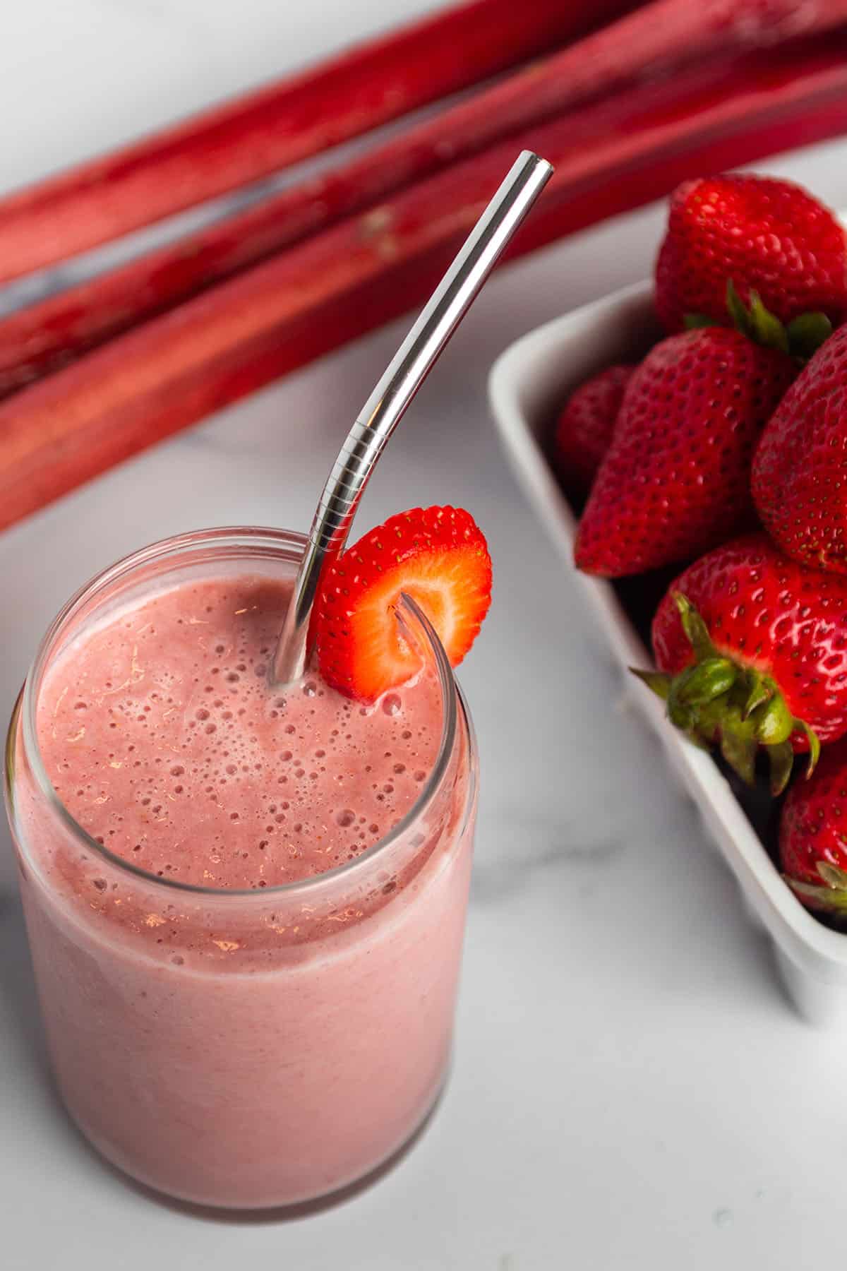 Strawberry Rhubarb Smoothie