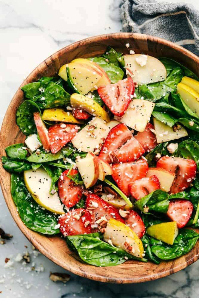 Apple and Pear Spinach Salad