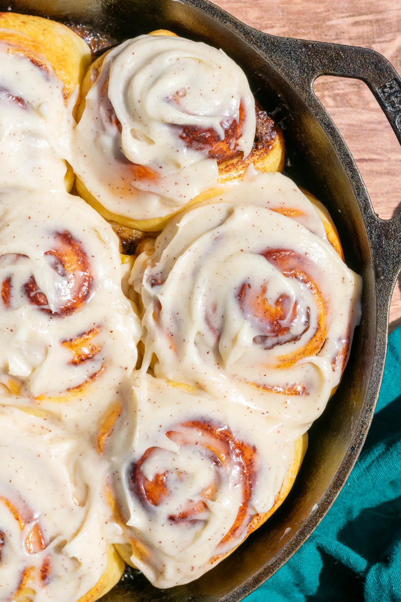 Sourdough Skillet Rolls
