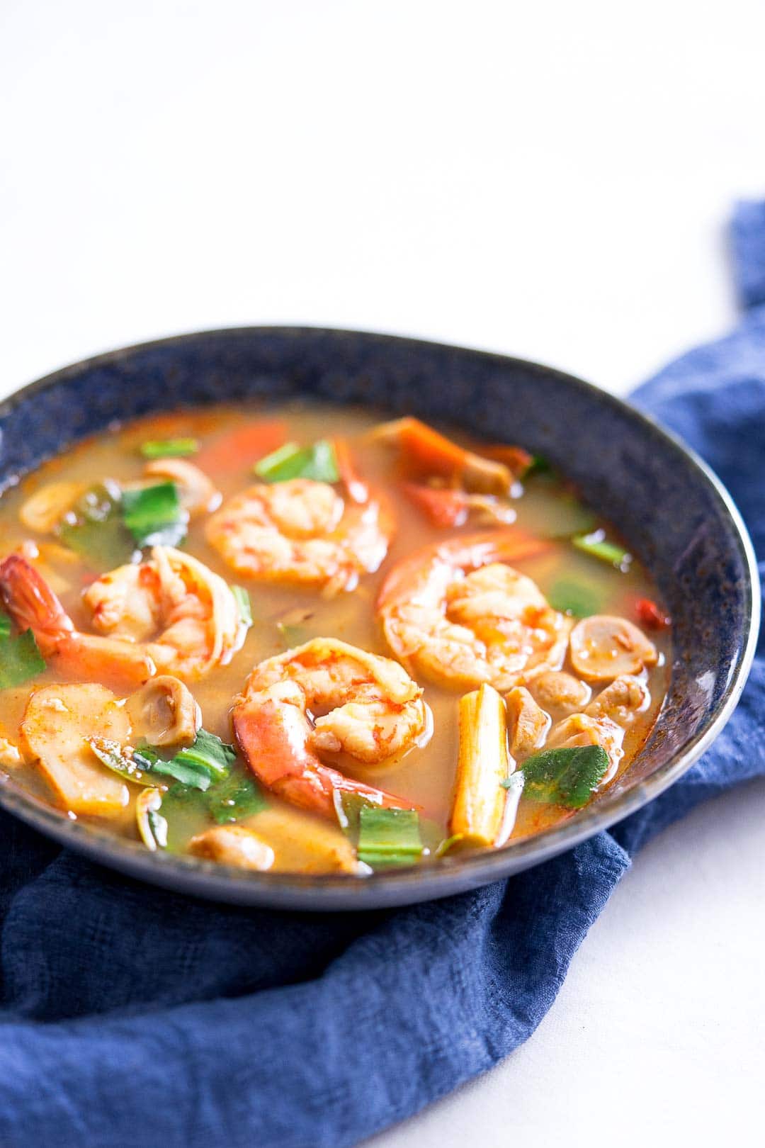 Tom Yum Goong (Spicy Shrimp Soup)