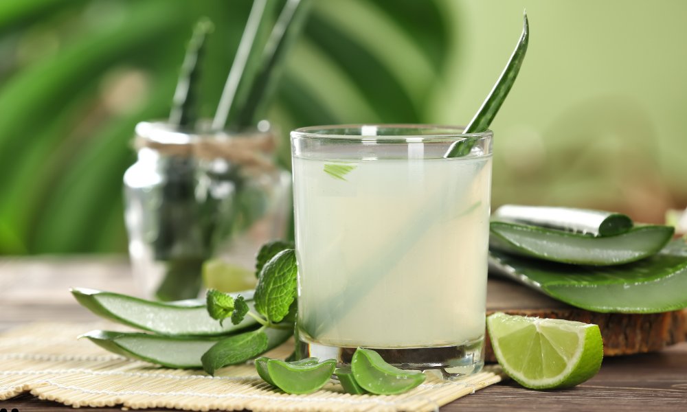 Aloe Vera and Apple Juice