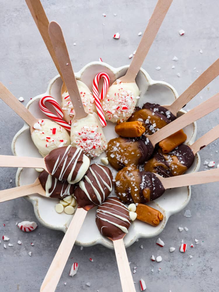 Chocolate-Dipped Candy Cane Spoons