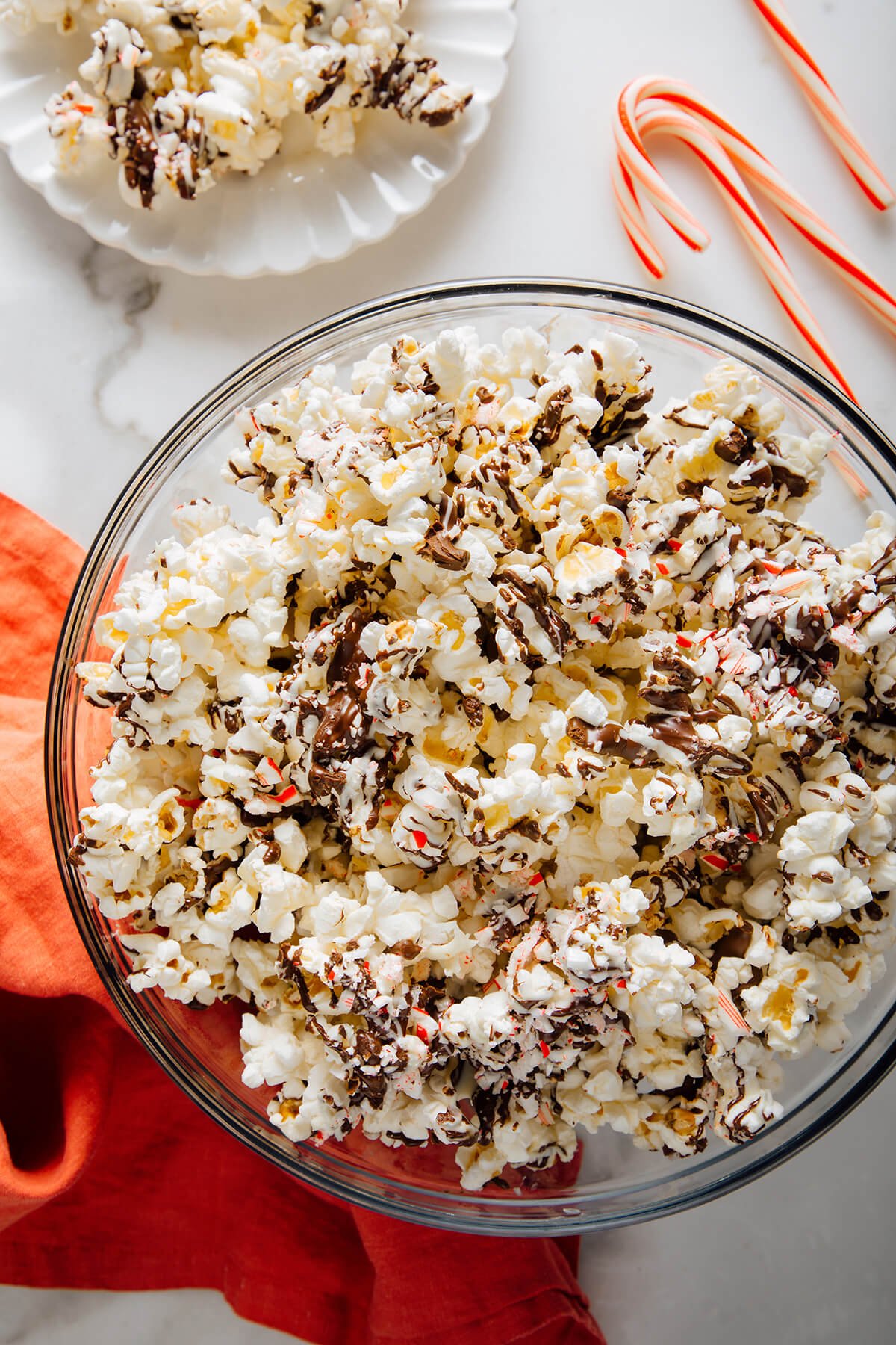 Chocolate Peppermint Drizzle Popcorn