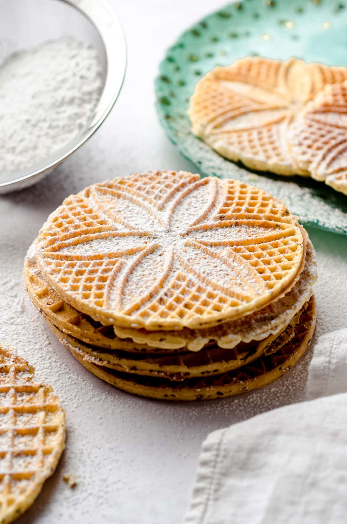 Pizzelle (Italian Waffle Cookies)