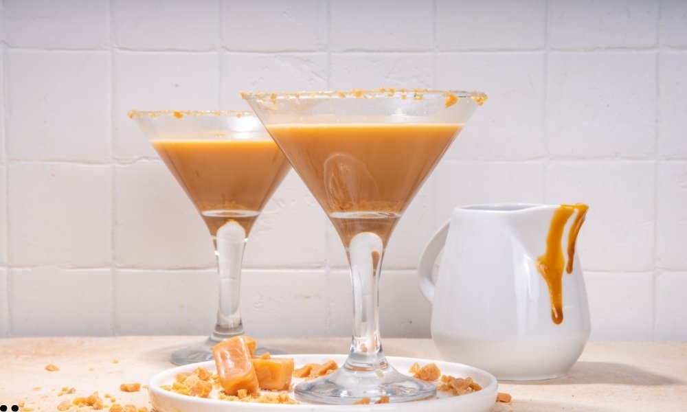 Salted Caramel Whiskey Martini