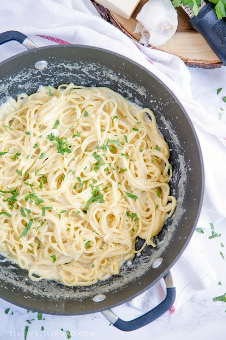 Creamy Garlic Parmesan Pasta
