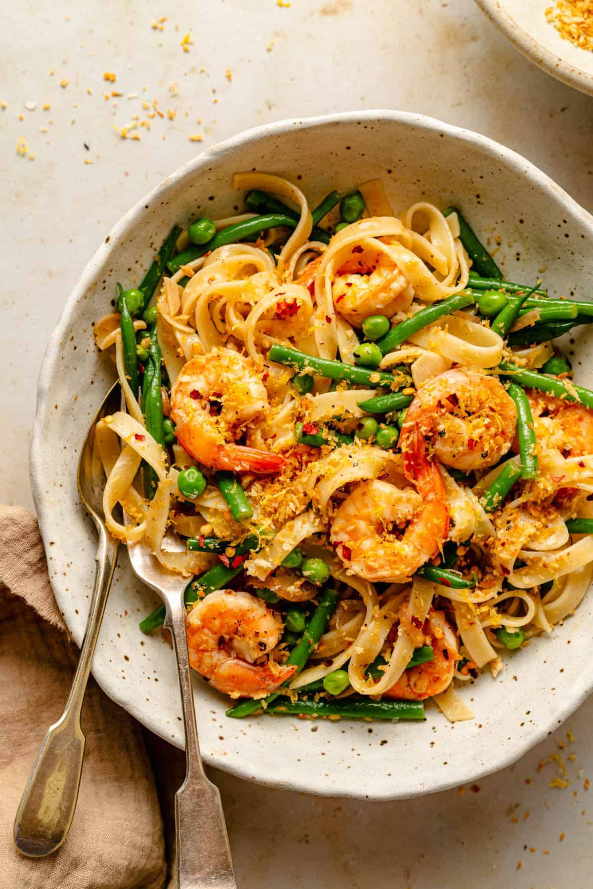 Lemon Garlic Shrimp Linguine