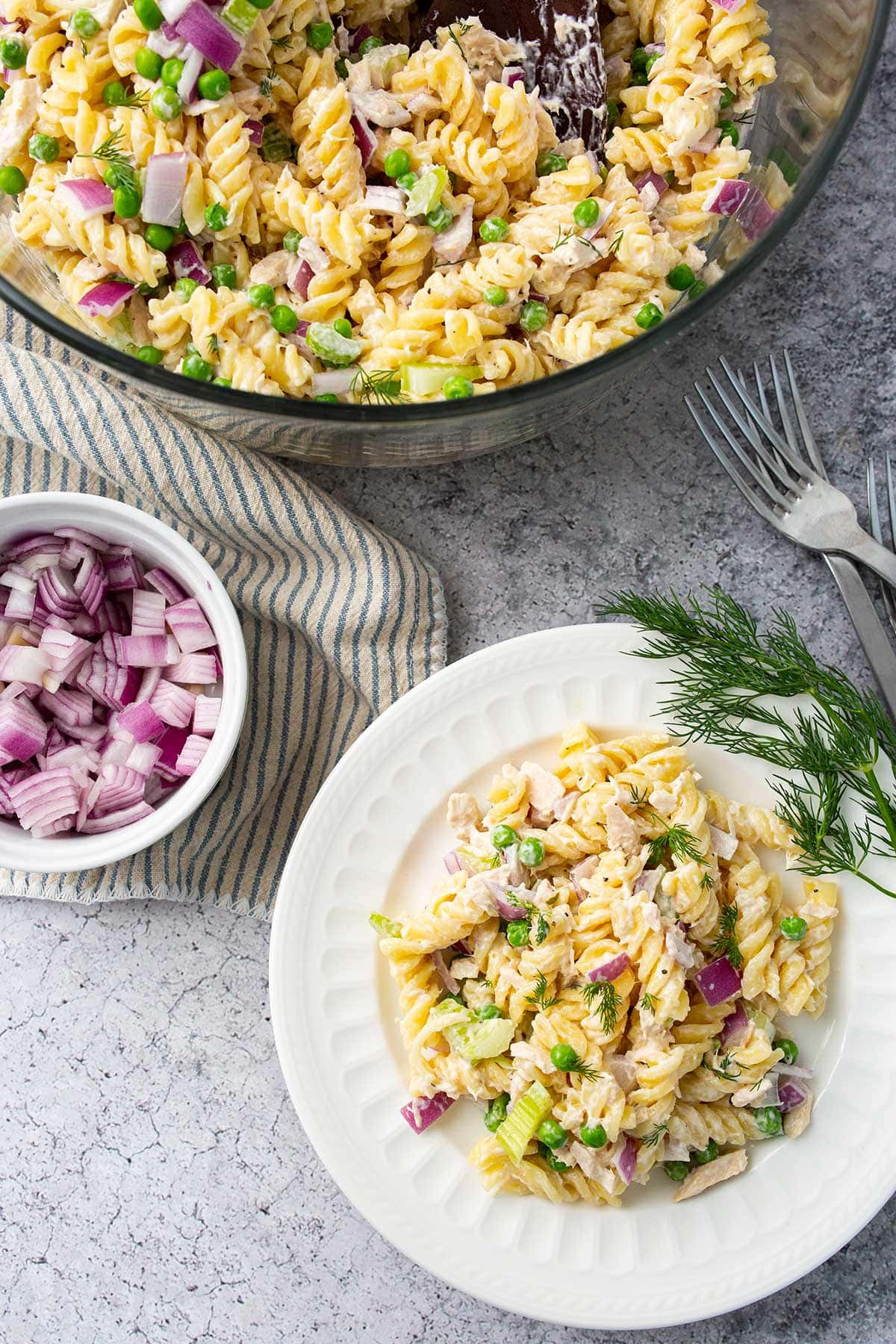 Lemon Dill Tuna Pasta Salad