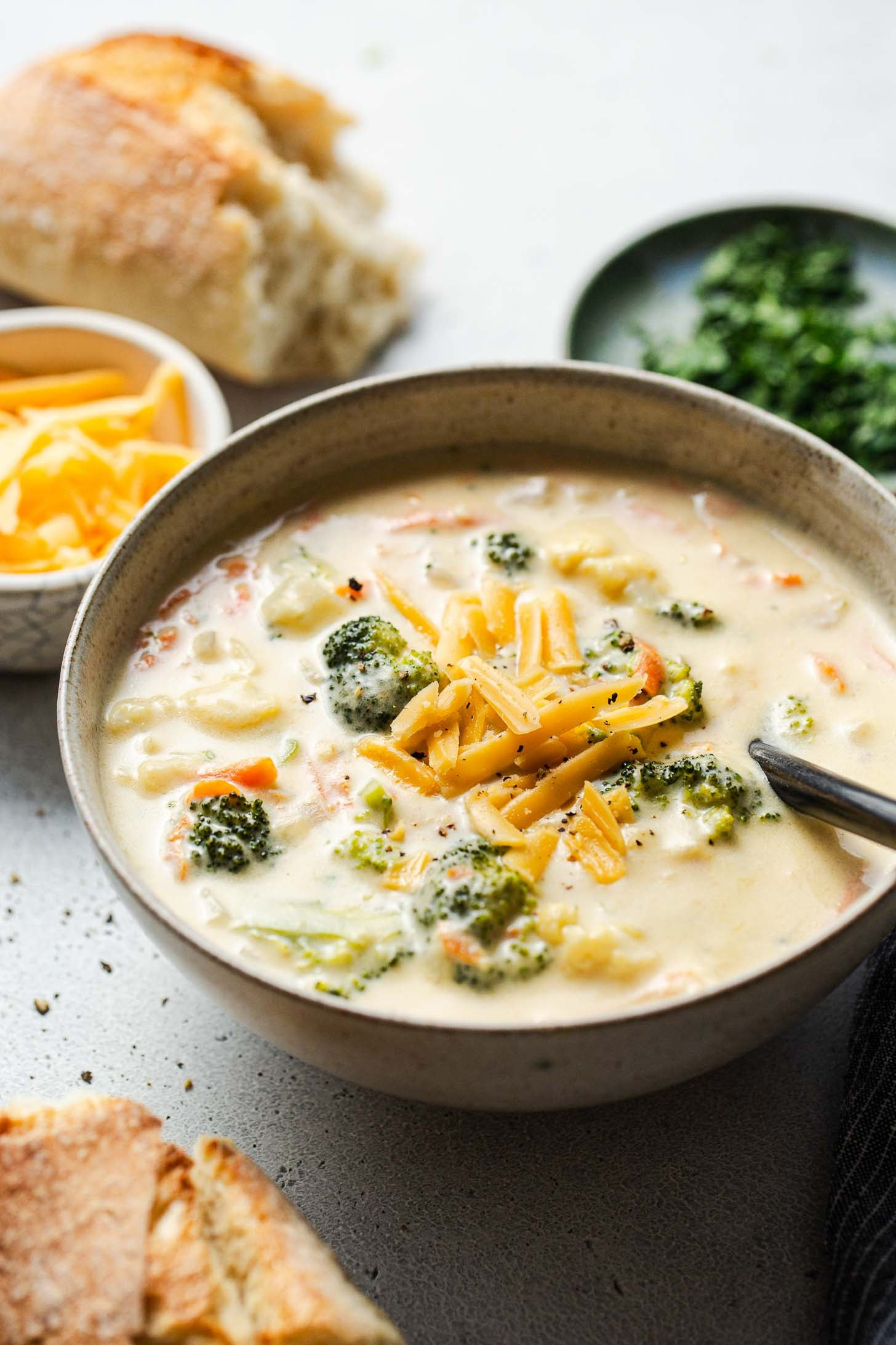 Cheesy Broccoli Cauliflower Soup