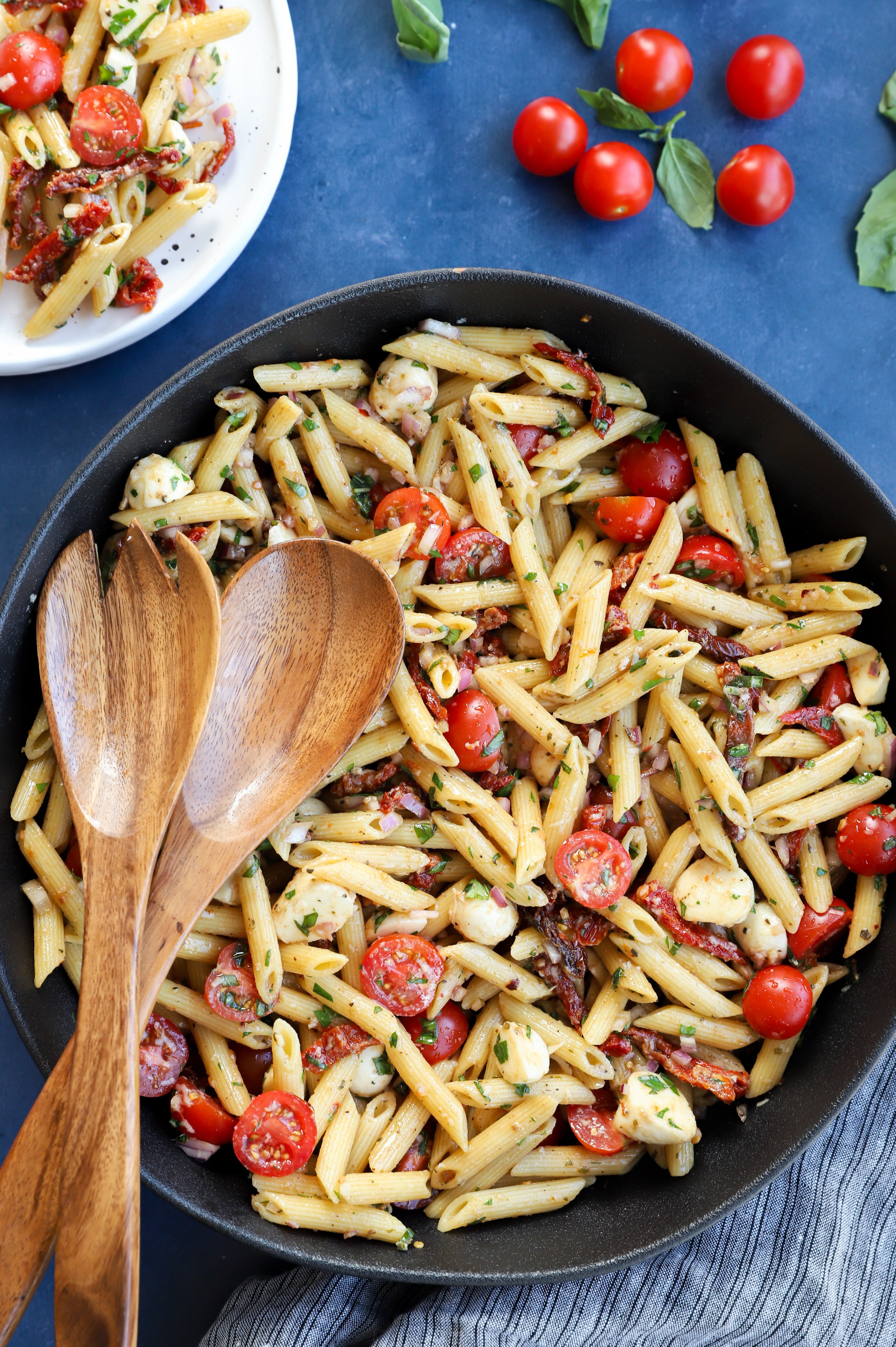 Creamy Sun-Dried Tomato Pasta Salad