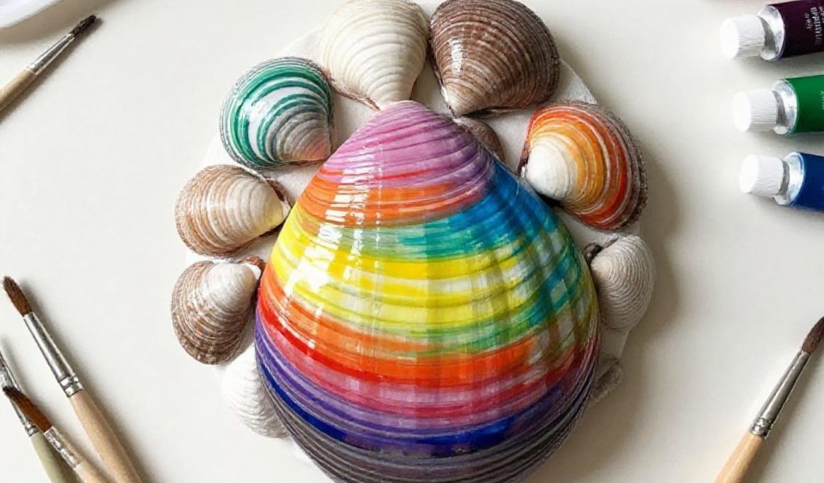 Beautiful Clam Shell Crafts For Kids & Adults