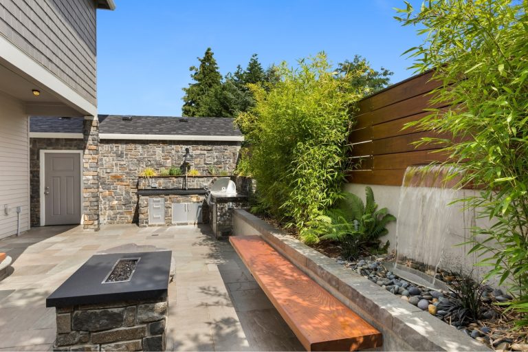 Must See Backyard Hardscape