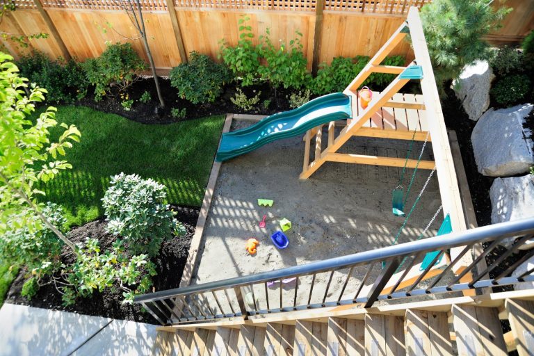 Rental Friendly Backyard