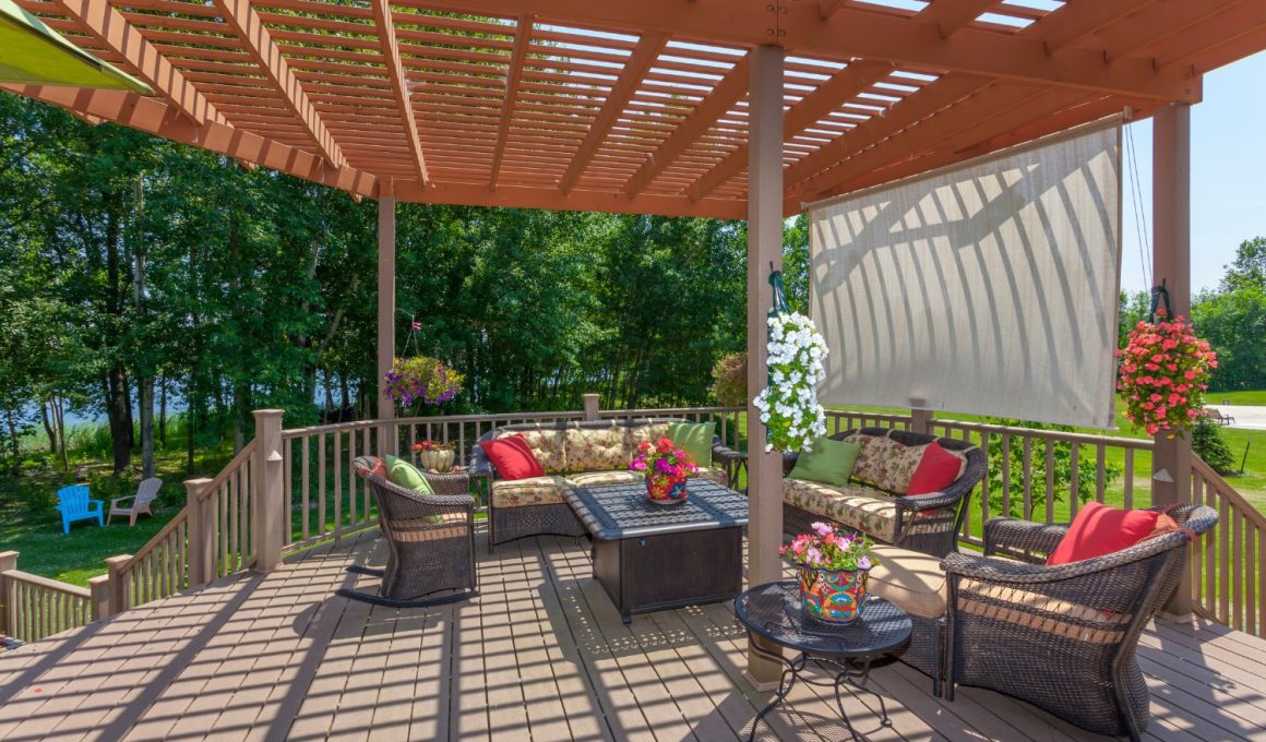 Beautiful Deck Patio Combo Ideas You'll Love