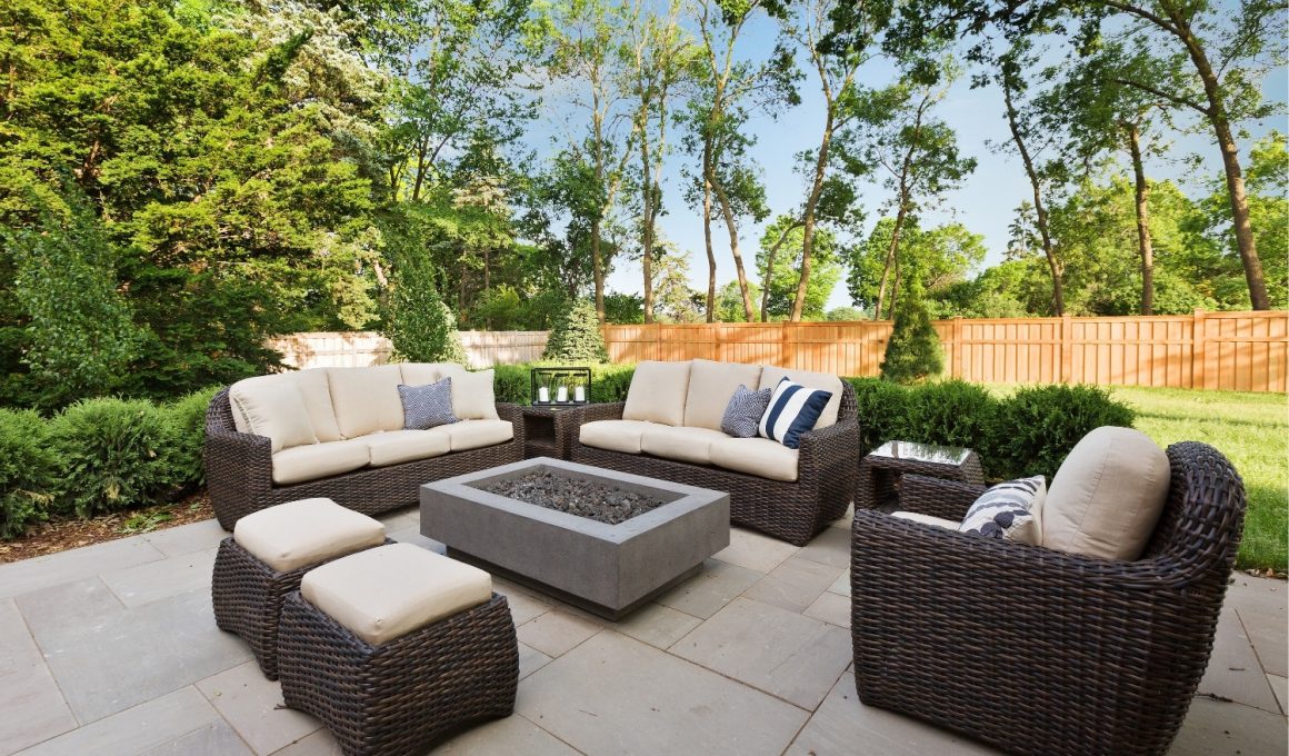 Beautiful Garden Seating Ideas You’ll Love