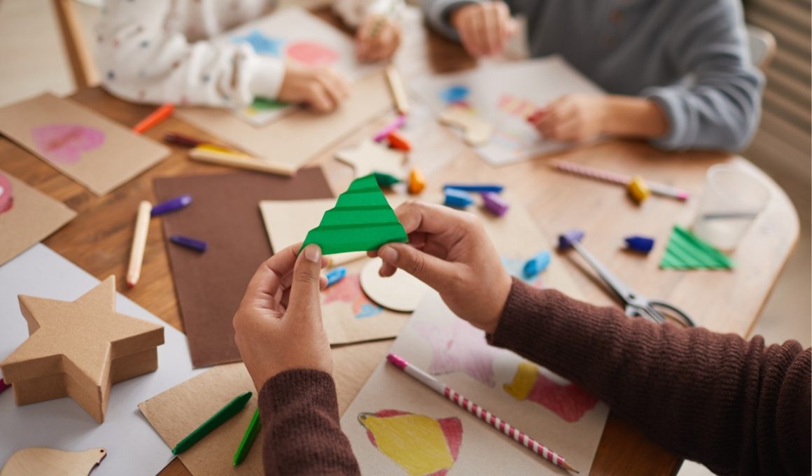 Creative End of Summer Crafts Kids Will Love