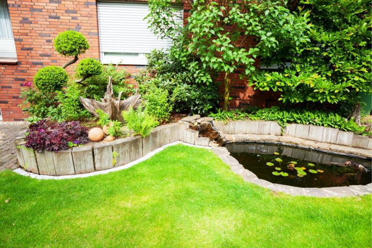 Tiny But Stunning Front Garden Ideas