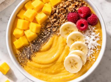 Mango Smoothie Bowl