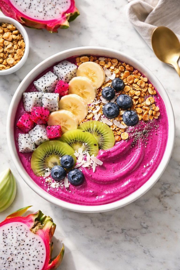 Dragon Fruit Smoothie Bowl