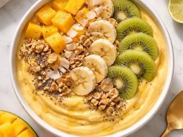 Tropical Smoothie Bowl