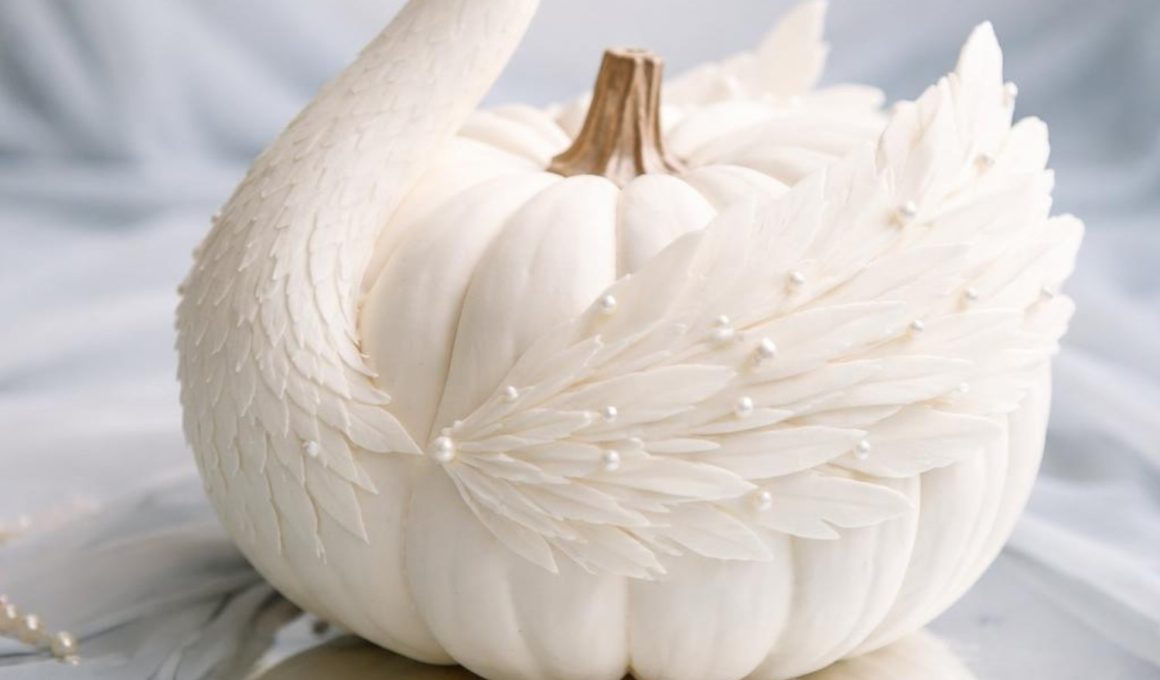 Creative White Pumpkin Decorating Ideas