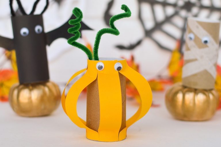 Easy Paper Pumpkin Decorating